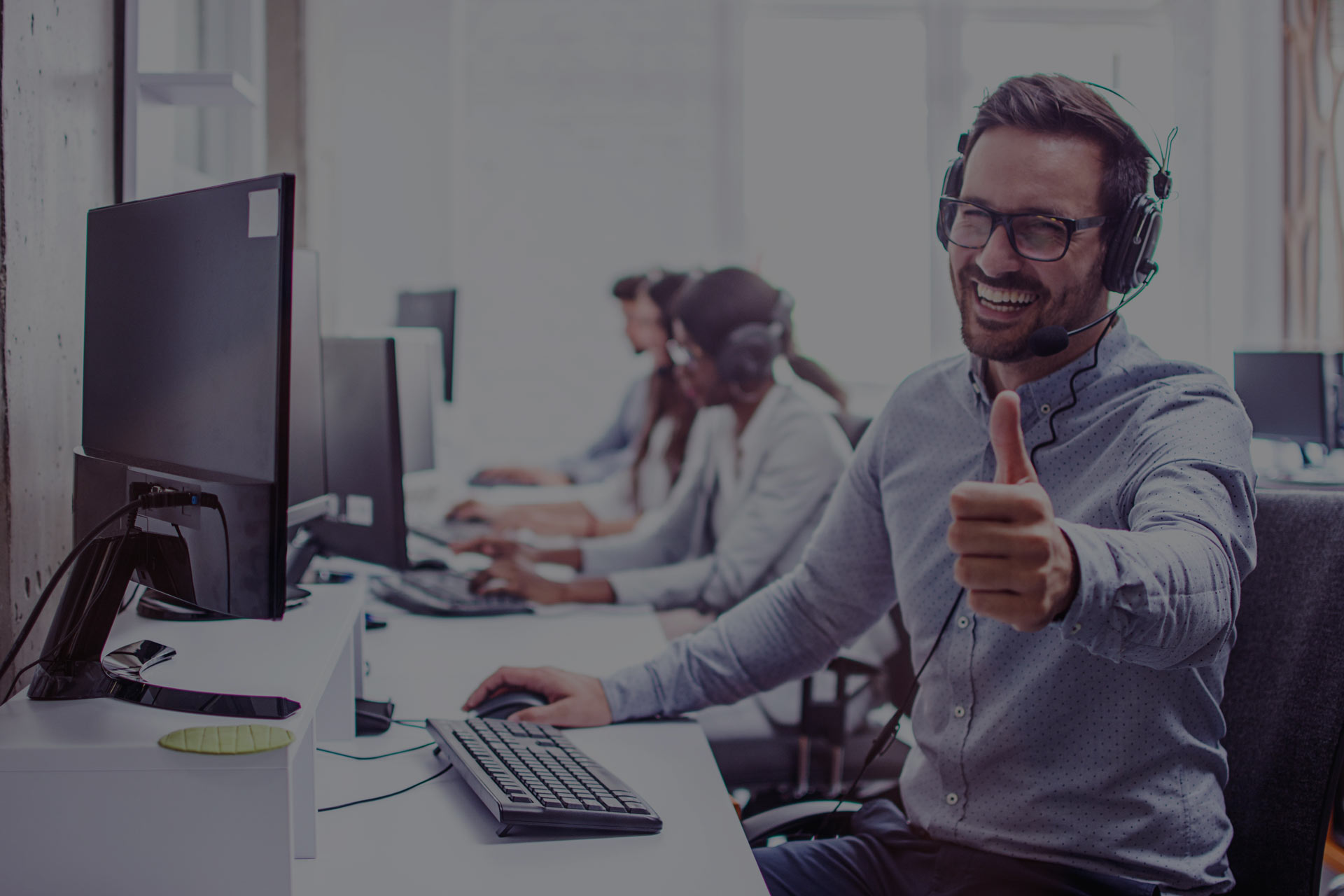 Free Up Time and Be More Efficient - How Utilizing a Virtual Receptionist Service Can